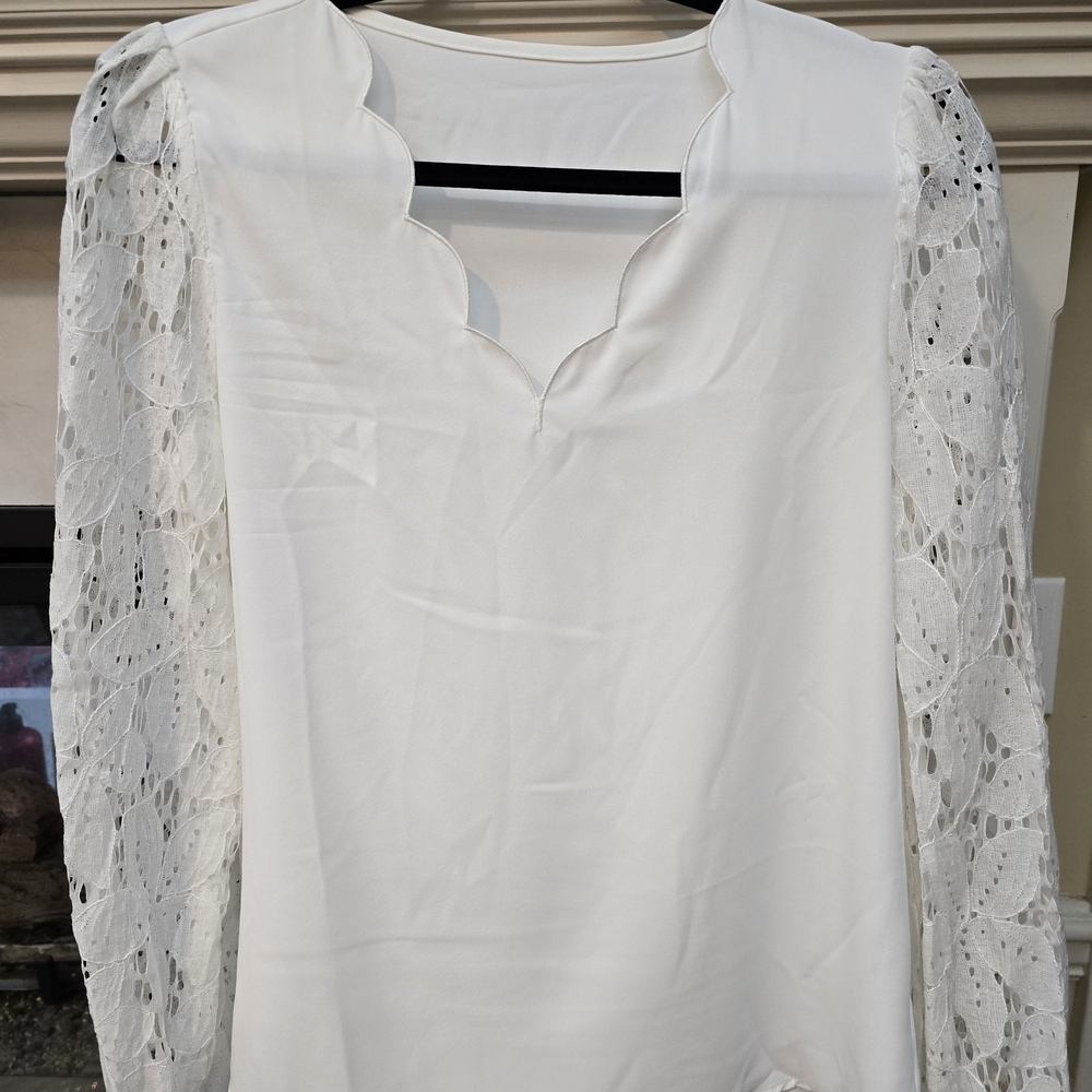 Elegant White Lace Sleeve Blouse